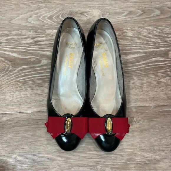 Bally of Switzerland Patent Leather Pumps - Picture 3 of 13